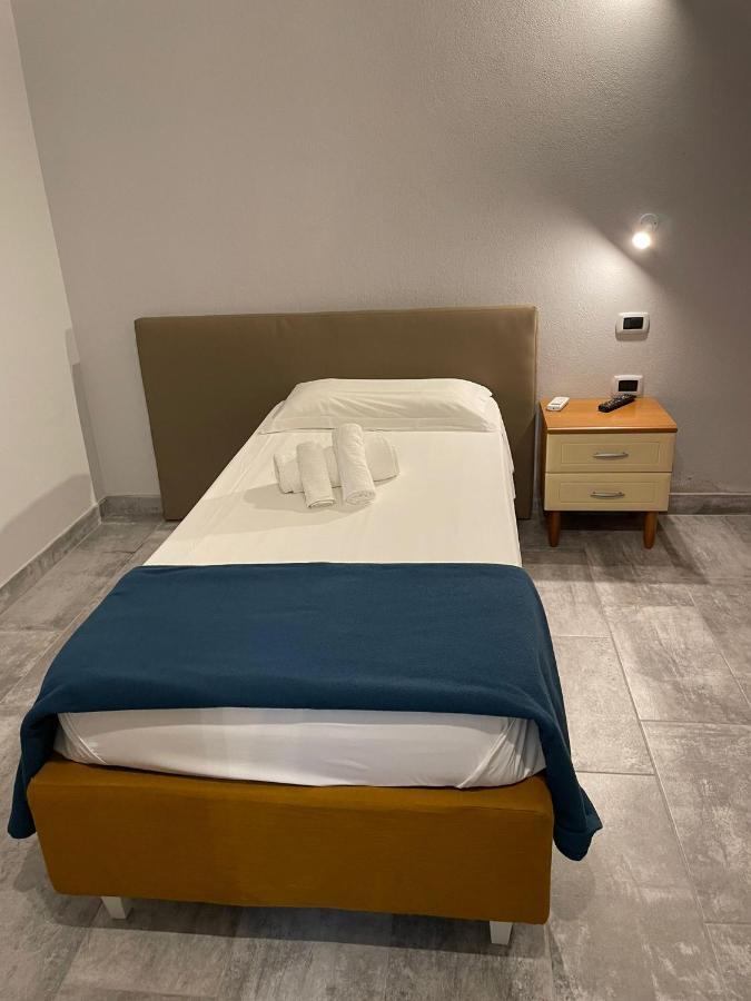 Casa Camere Pistis Assemini Exteriér fotografie